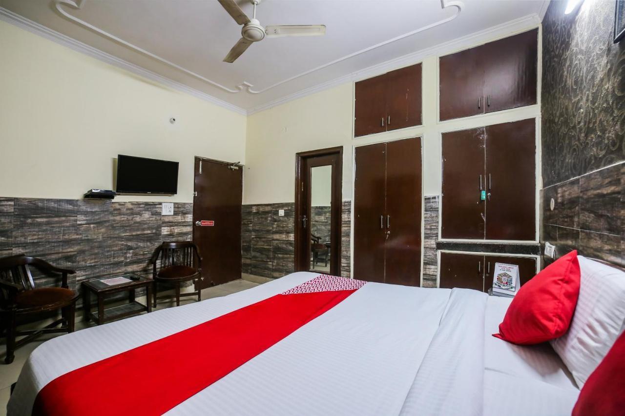 Oyo Downtown Inn Near Leisure Valley Park Gurgaon Luaran gambar