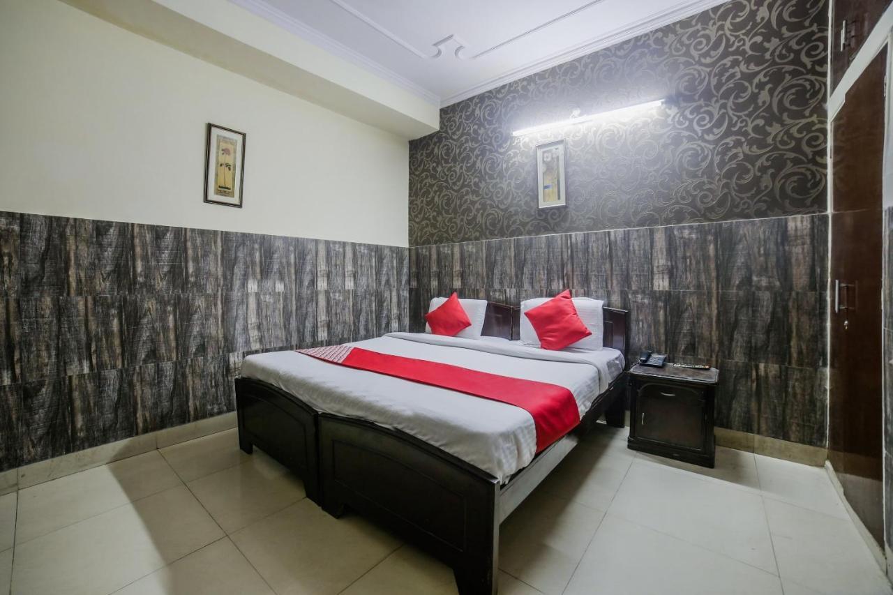 Oyo Downtown Inn Near Leisure Valley Park Gurgaon Luaran gambar